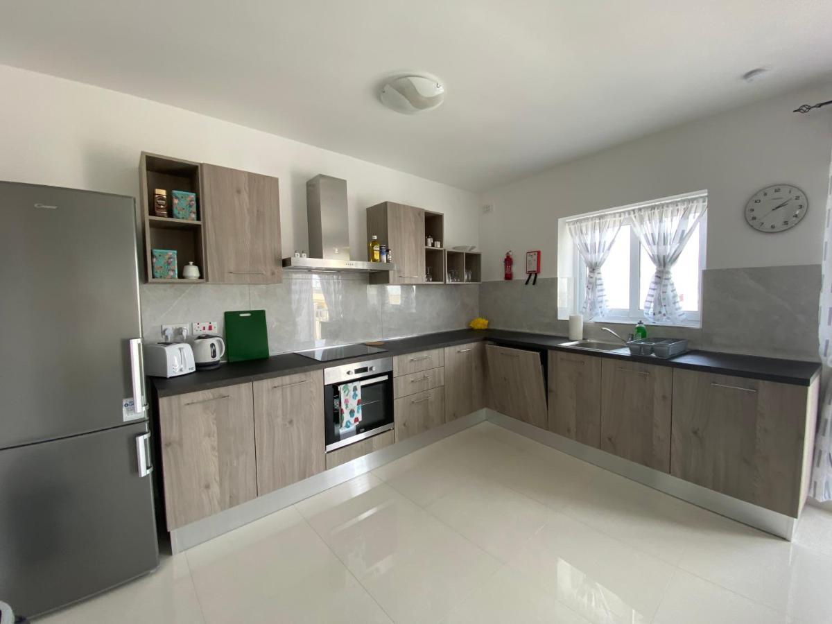 Sunshine Apartments Mellieha - Modern Three Bedroom Apartment - Apt No 1 Экстерьер фото